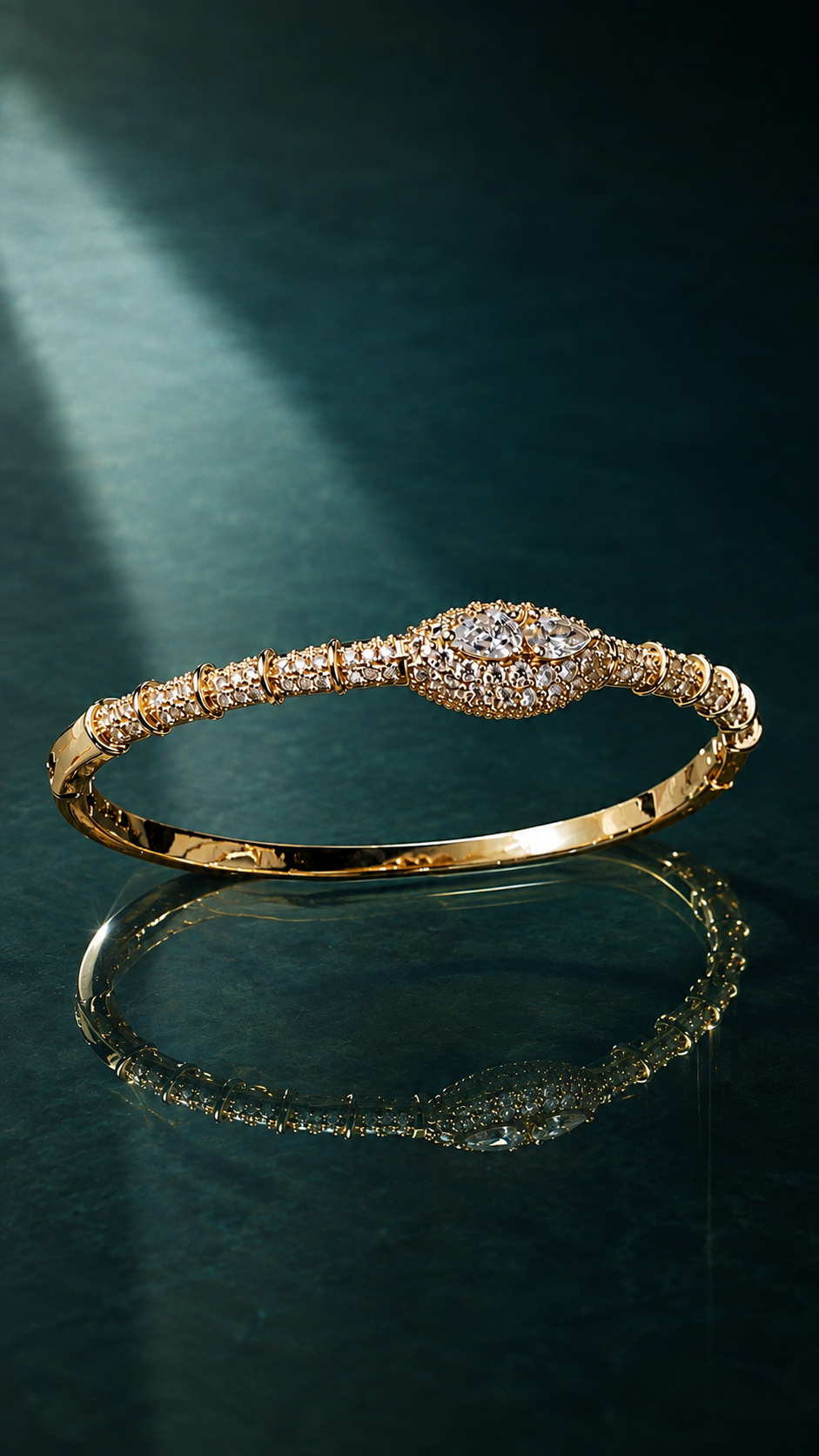 Teardrop 316L Anti Tarnish AD Bangle Bracelet