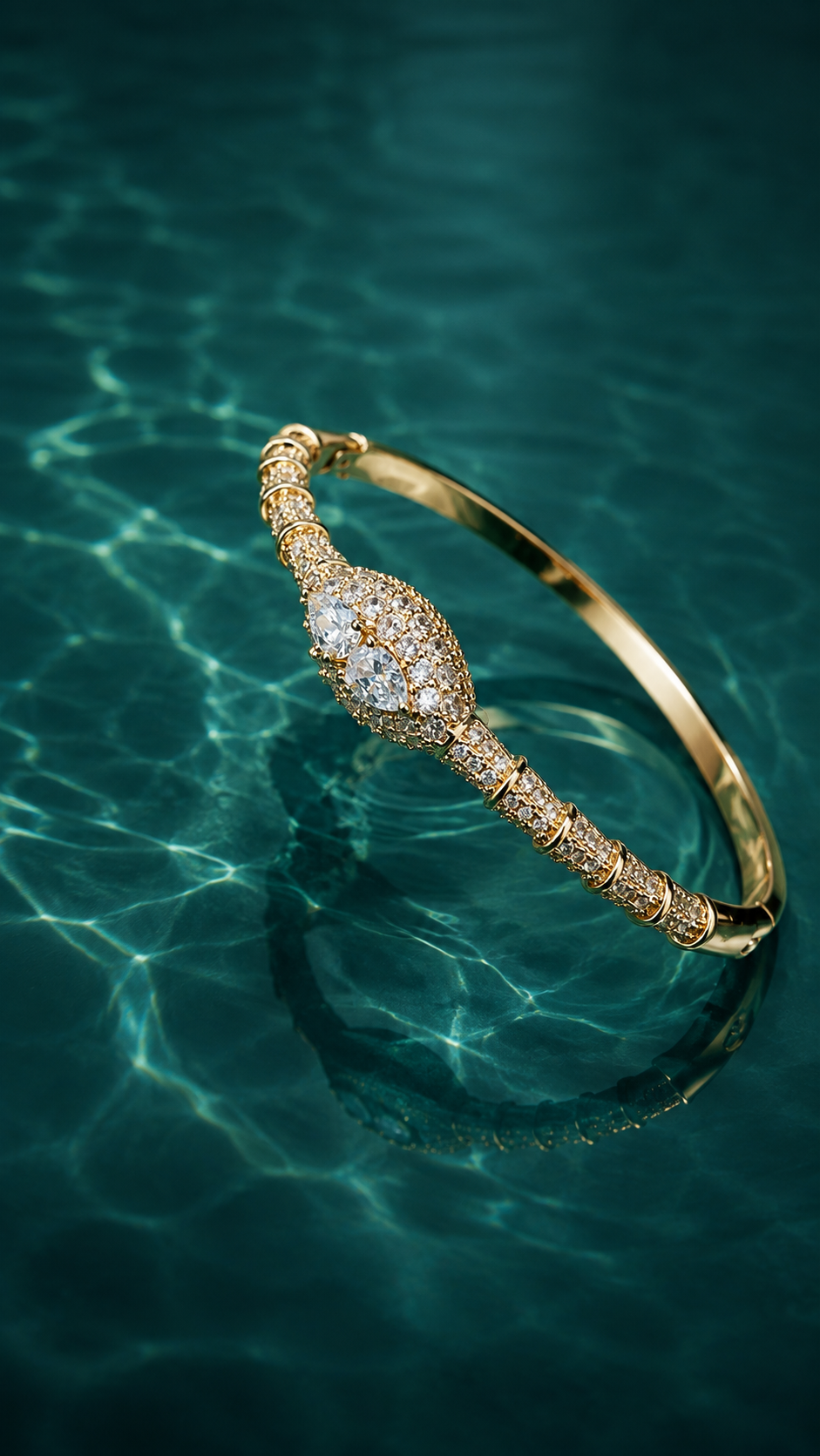 Teardrop 316L Anti Tarnish AD Bangle Bracelet