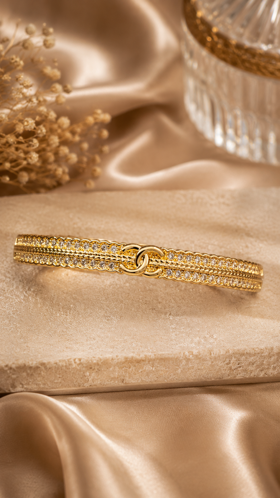 Crown 316L Anti-Tarnish AD Bangle Bracelet