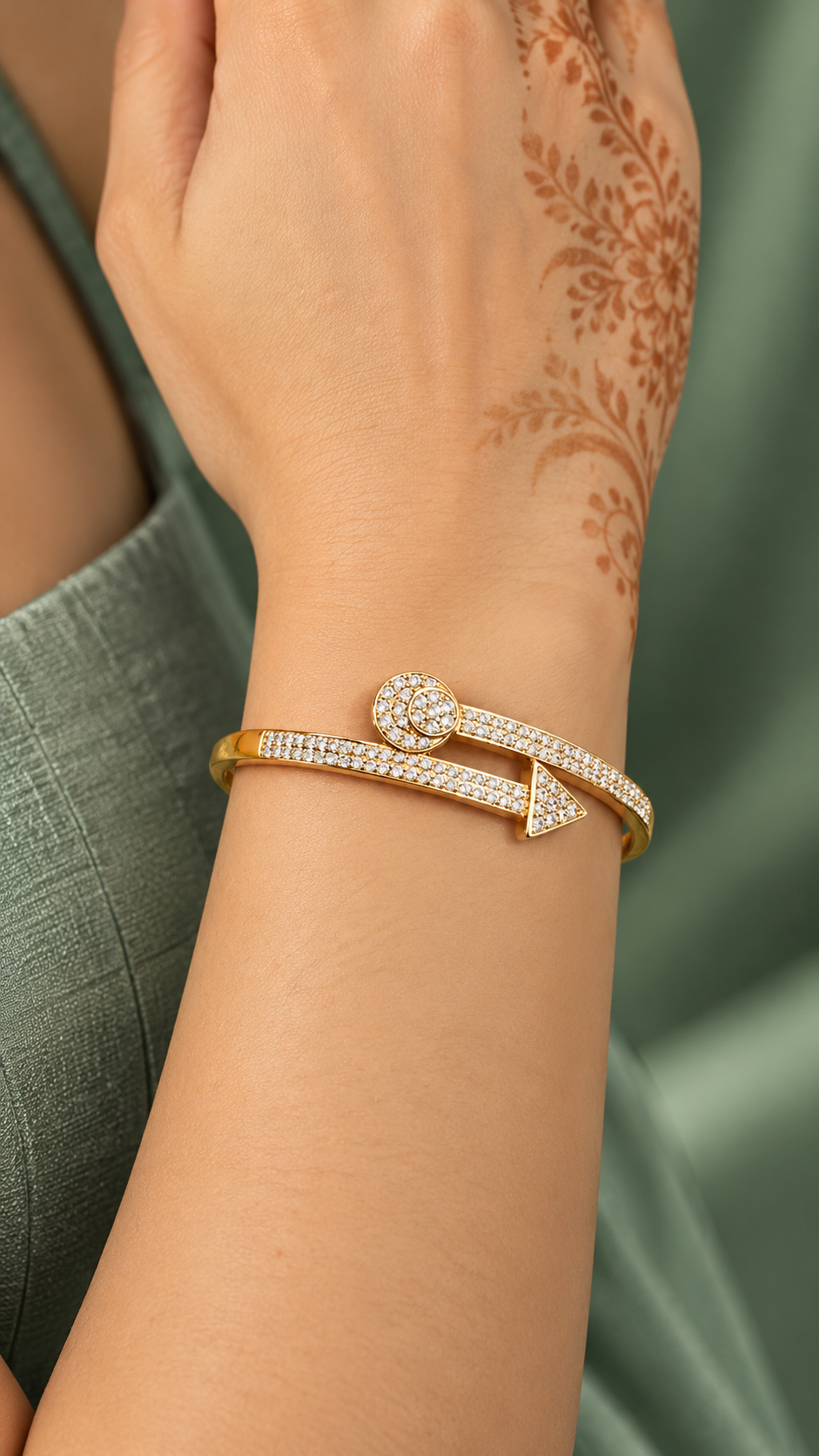 Geometric Circle & Triangle 316L Anti-Tarnish AD Bracelet