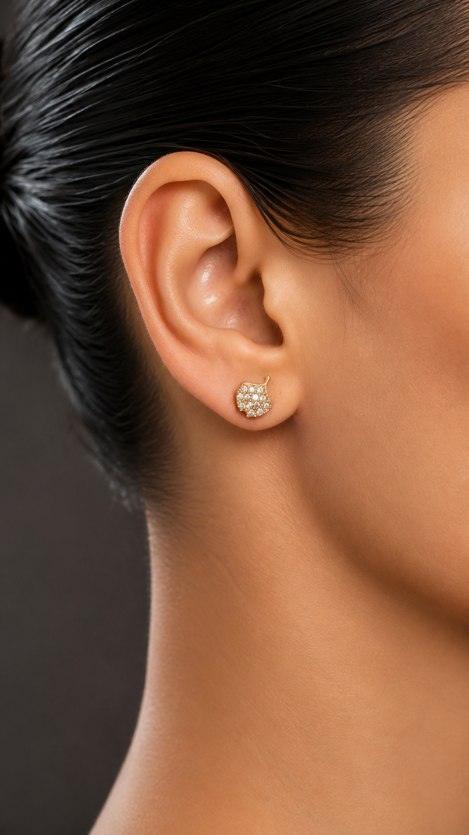 Leaf Pavé AD 316L Anti Tarnish Gold Stud Earrings