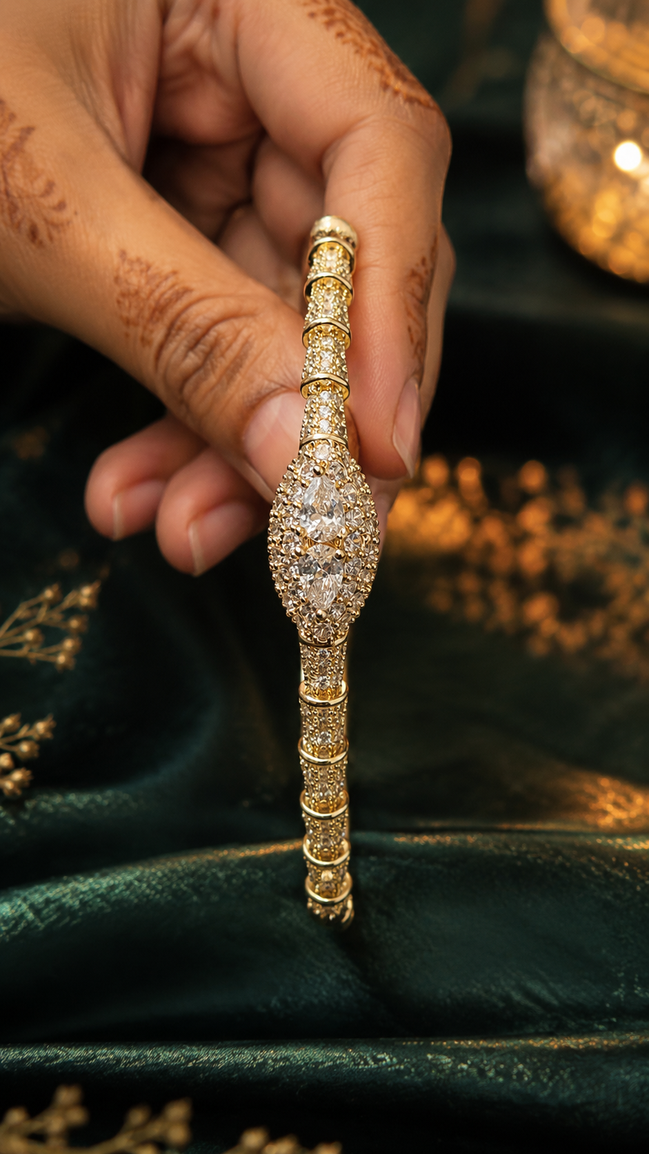 Teardrop 316L Anti Tarnish AD Bangle Bracelet